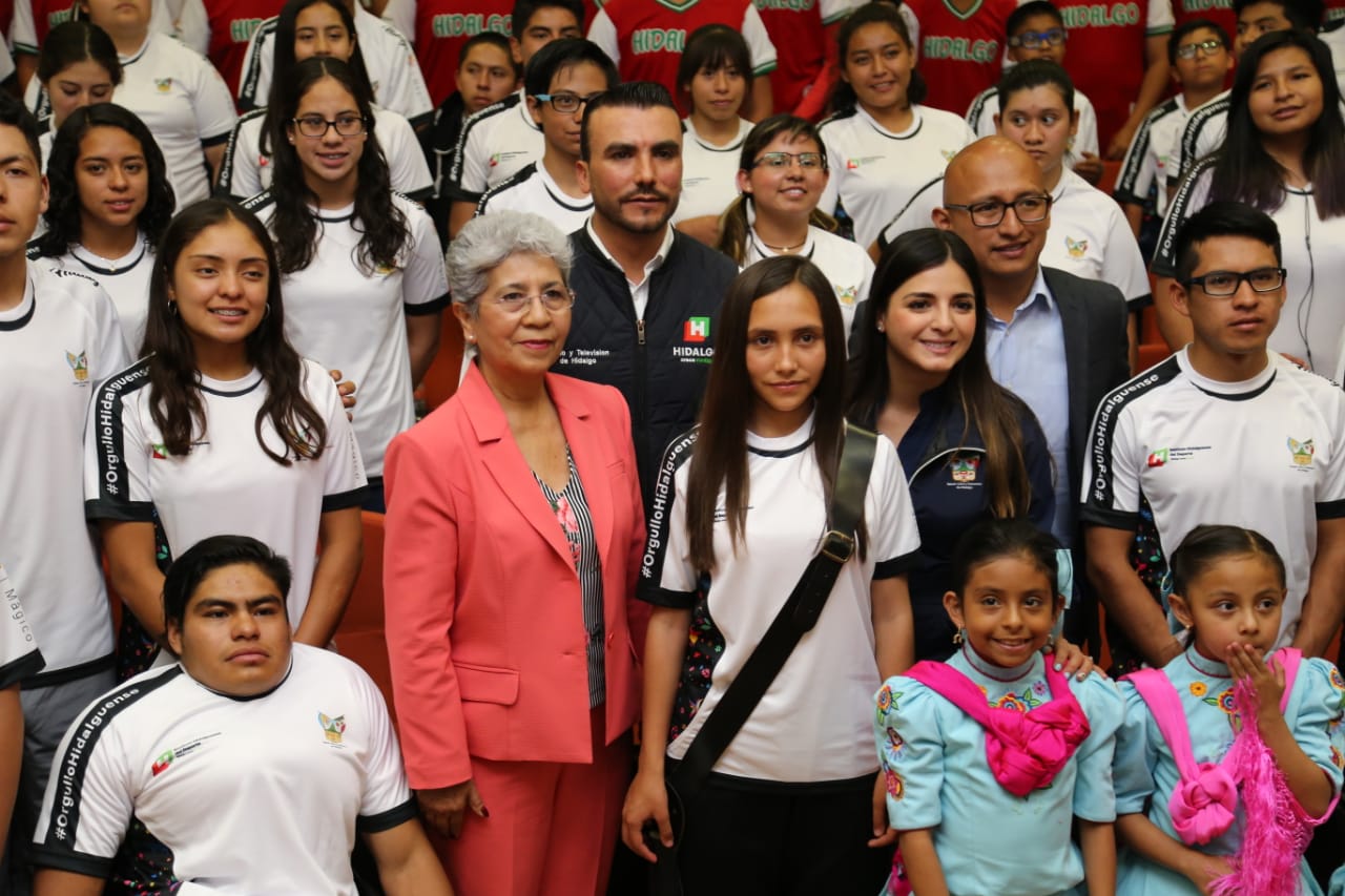 Abanderamiento de la Delegación Hidalguense rumbo al Sistema Nacional de Competencias 2019. (Jorge Sánchez)