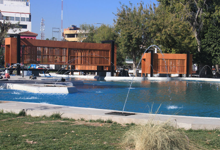 Se estará raciona el agua de riego a la Alameda y otros paseos públicos del centro. (Archivo)