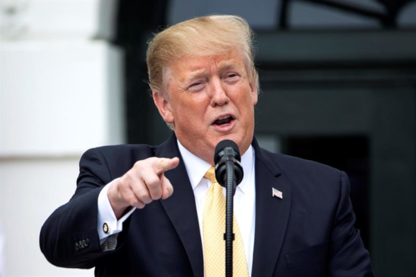 Trump solicitó presupuesto adicional en fondos de emergencia para enfrentar la llegada de migrantes. |EFE