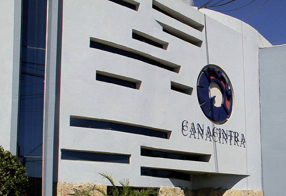 El Canacintra asegura que no pueden dejar de hacer sus aportaciones ya que va en contra del trabajador. (Milenio Digital)