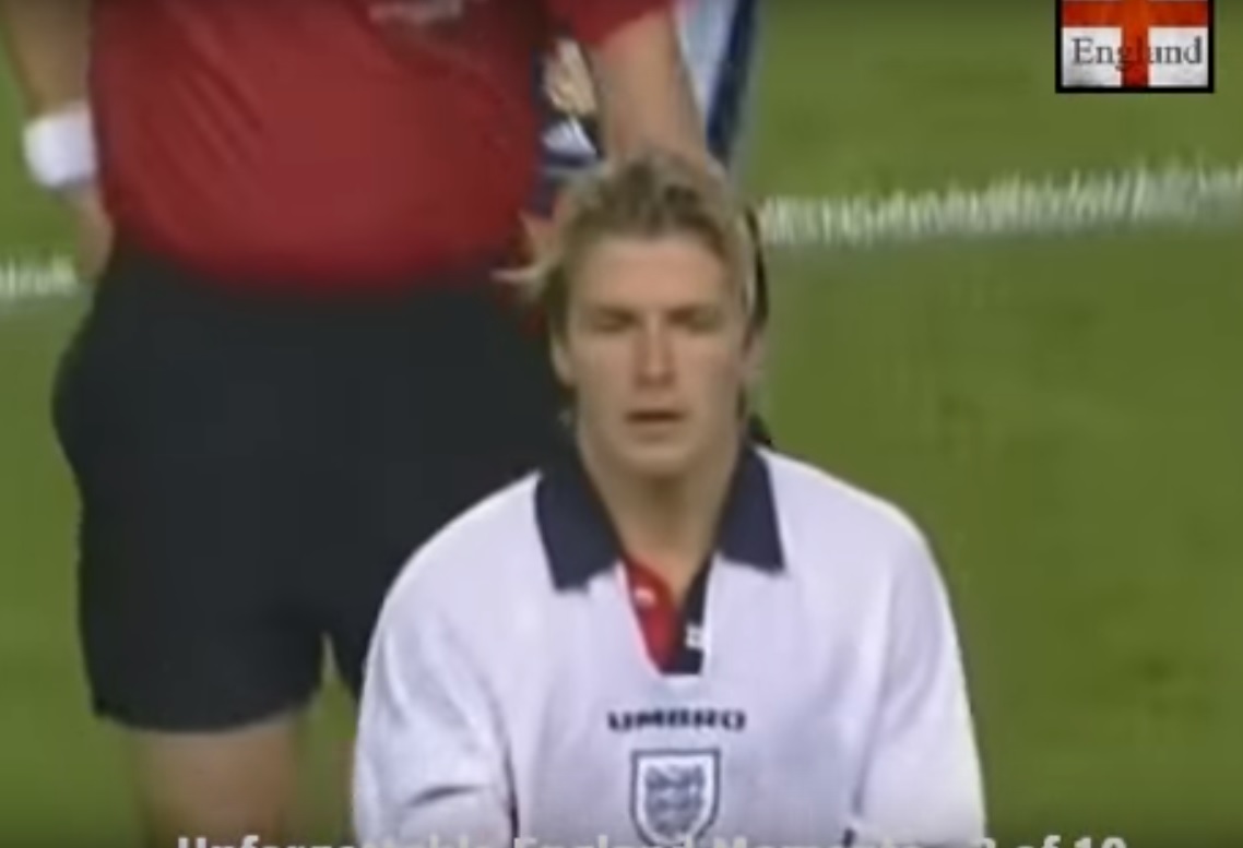David Beckham al ser expulsado en la Copa del Mundio de Francia 1998 (Especial)