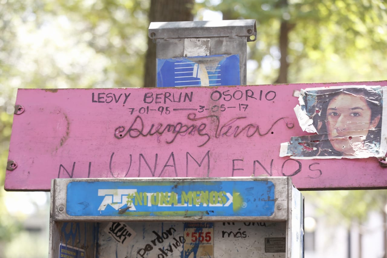 Fotos del memorial por el feminicidio de Lesvy Osorio en Ciudad Universitaria. (Araceli López)