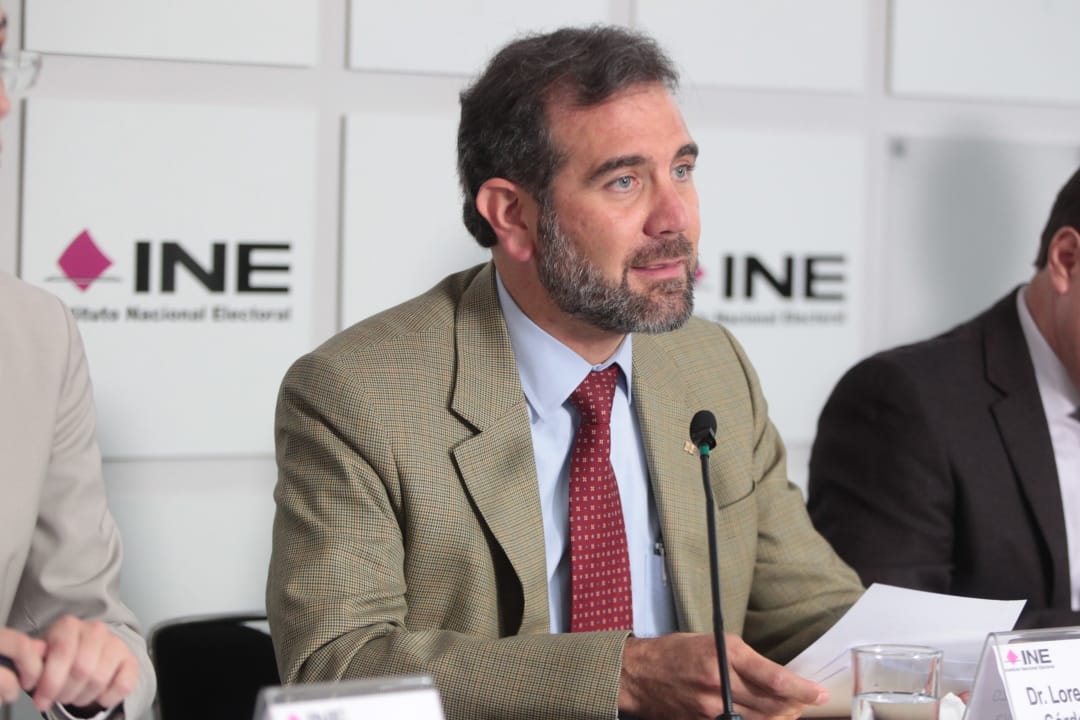 Lorenzo Córdova, consejero presidente del INE, aseguró que no hay problemas que pongan en riesgo los comicios del 2 de junio (@INEMexico)