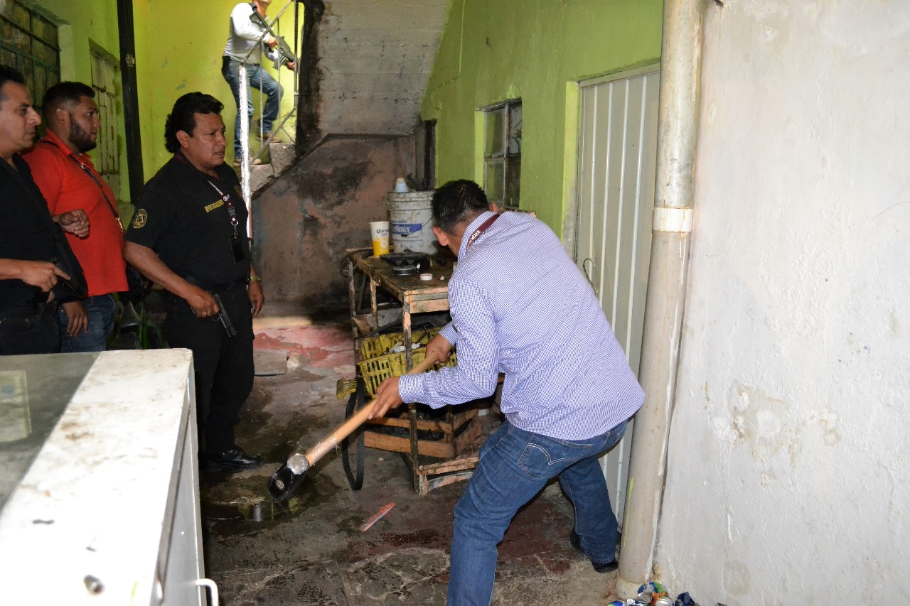 Fueron realizados 26 cateos y revisados 12 bares. (Especial)