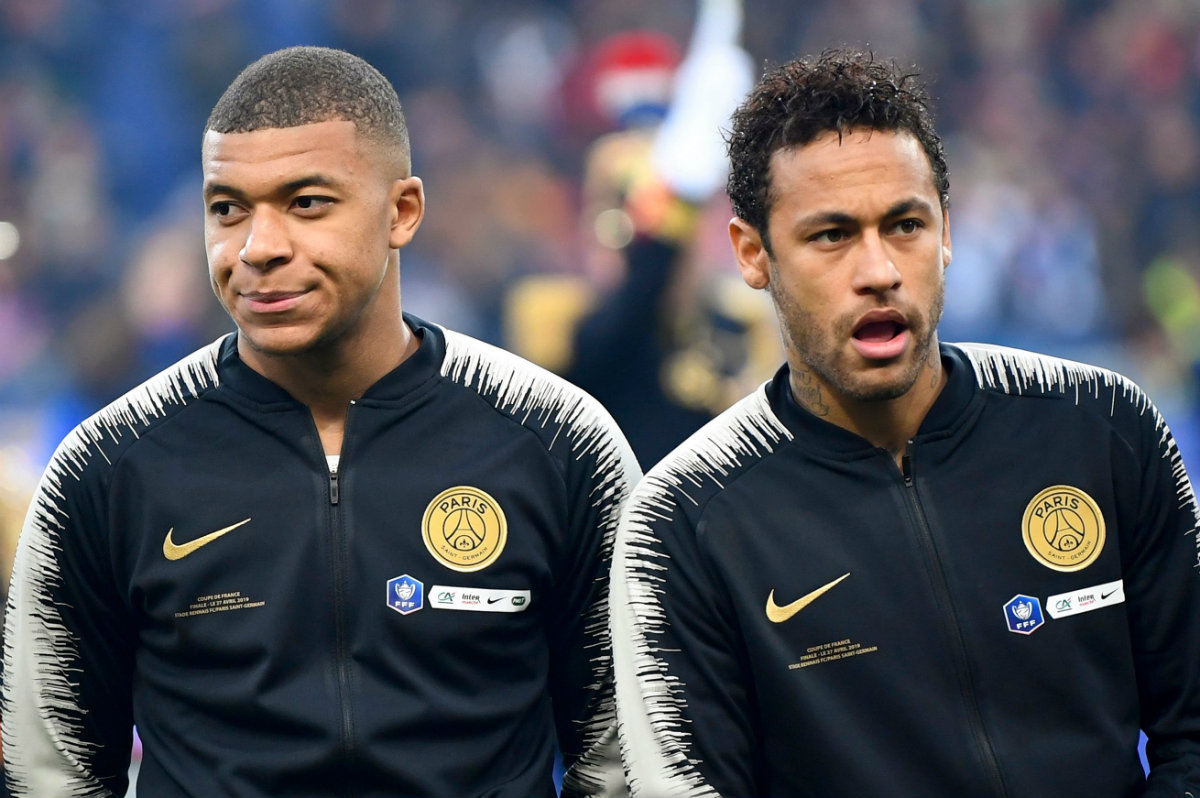 Kylian Mbappé y Neymar, jugadores del PSG (AFP)