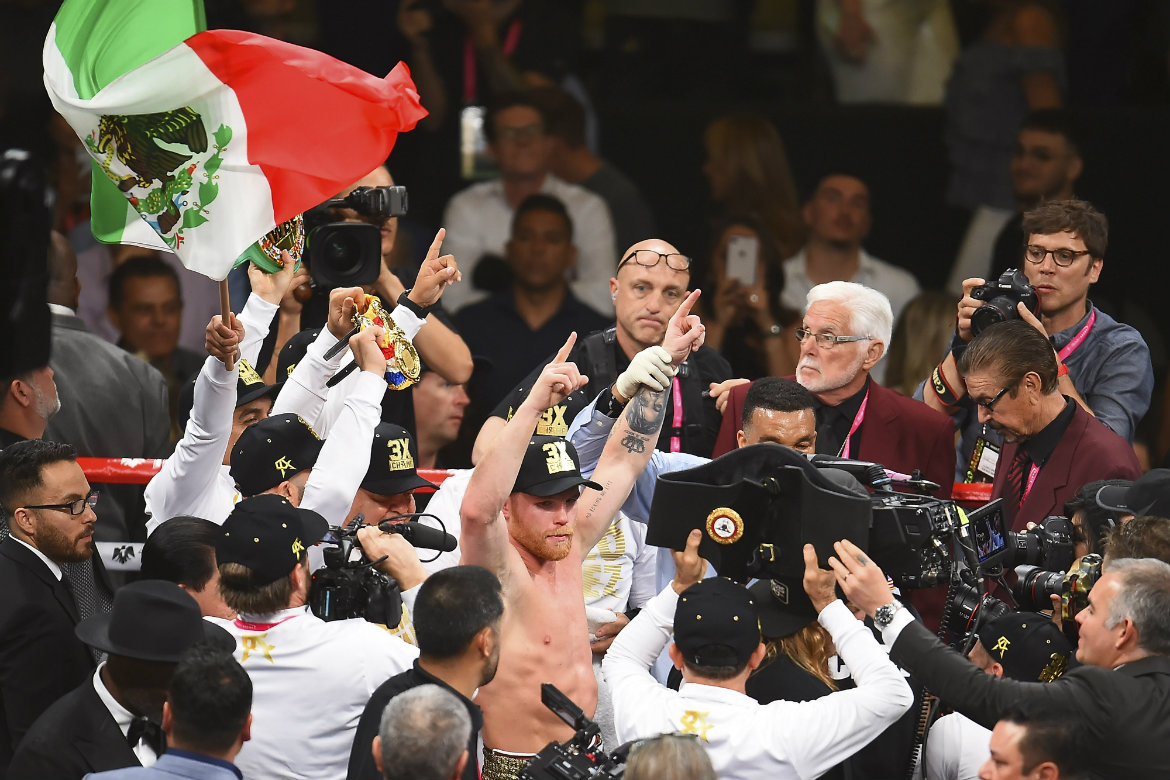Las acciones del combate entre 'Canelo' y Jacobs en Las Vegas (Mexsport)