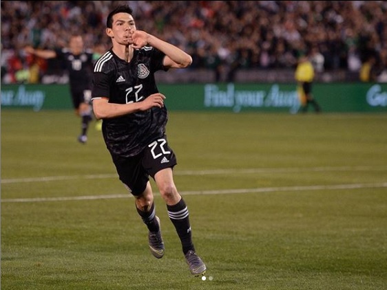 Hirving 'Chucky' Lozano se convertiría en el nuevo fichaje del Napoli (Instagram @hirvinglozano)