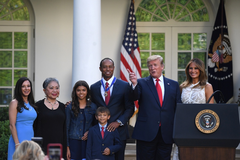 Donald Trump recibió a Tiger Woods en la Casa Blanca (Reuters)