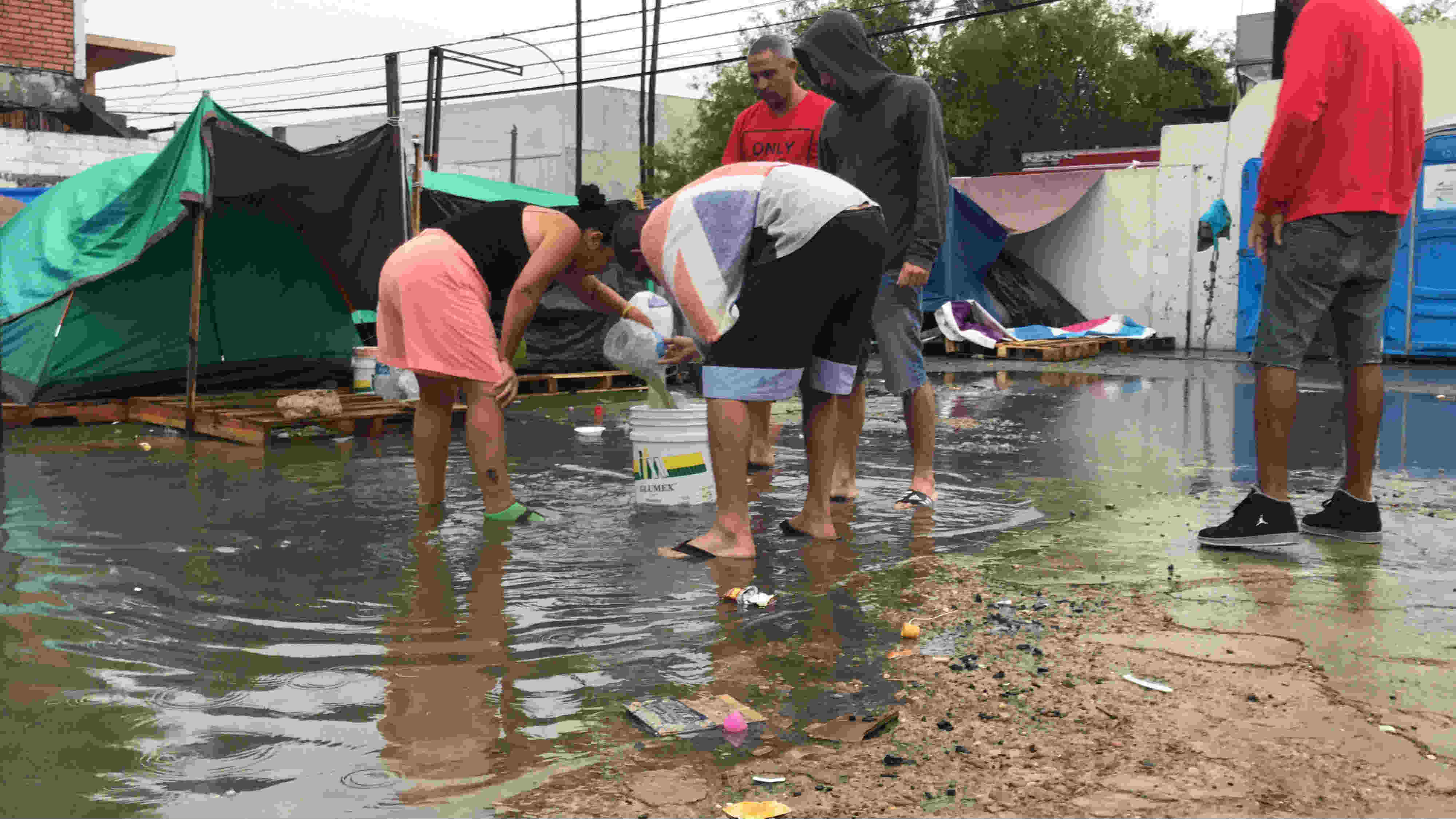 Fuertes lluvias generaron encharcamientos el albergues.