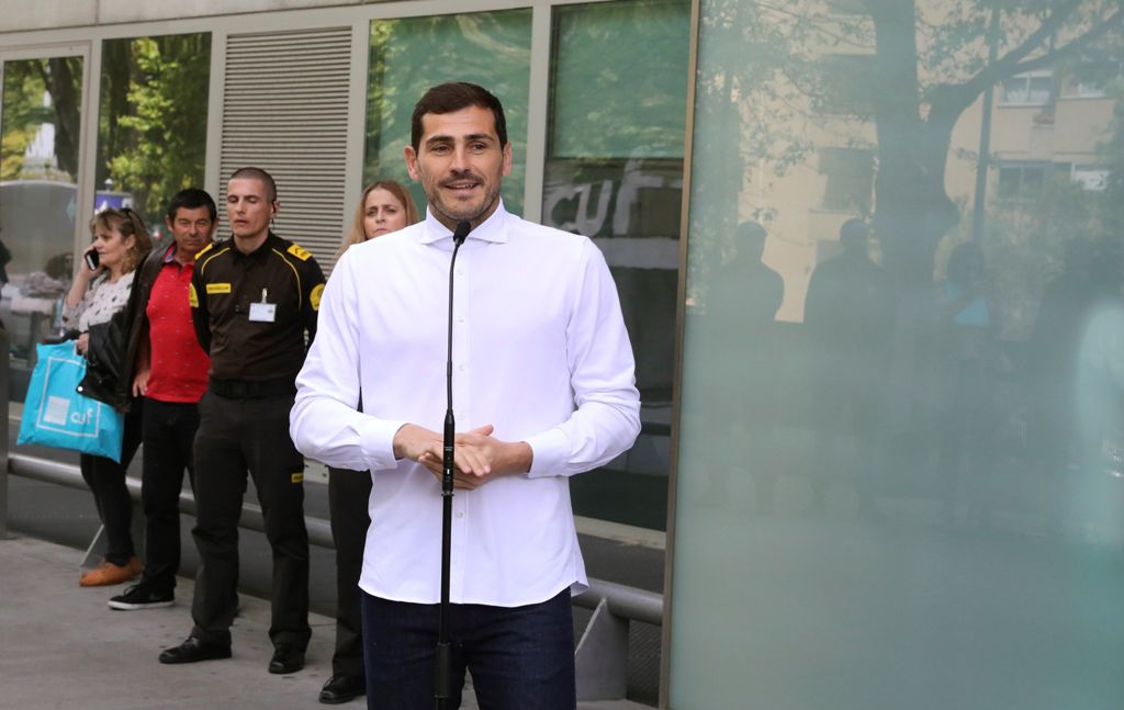 Iker Casillas abandonó el hospital (EFE)