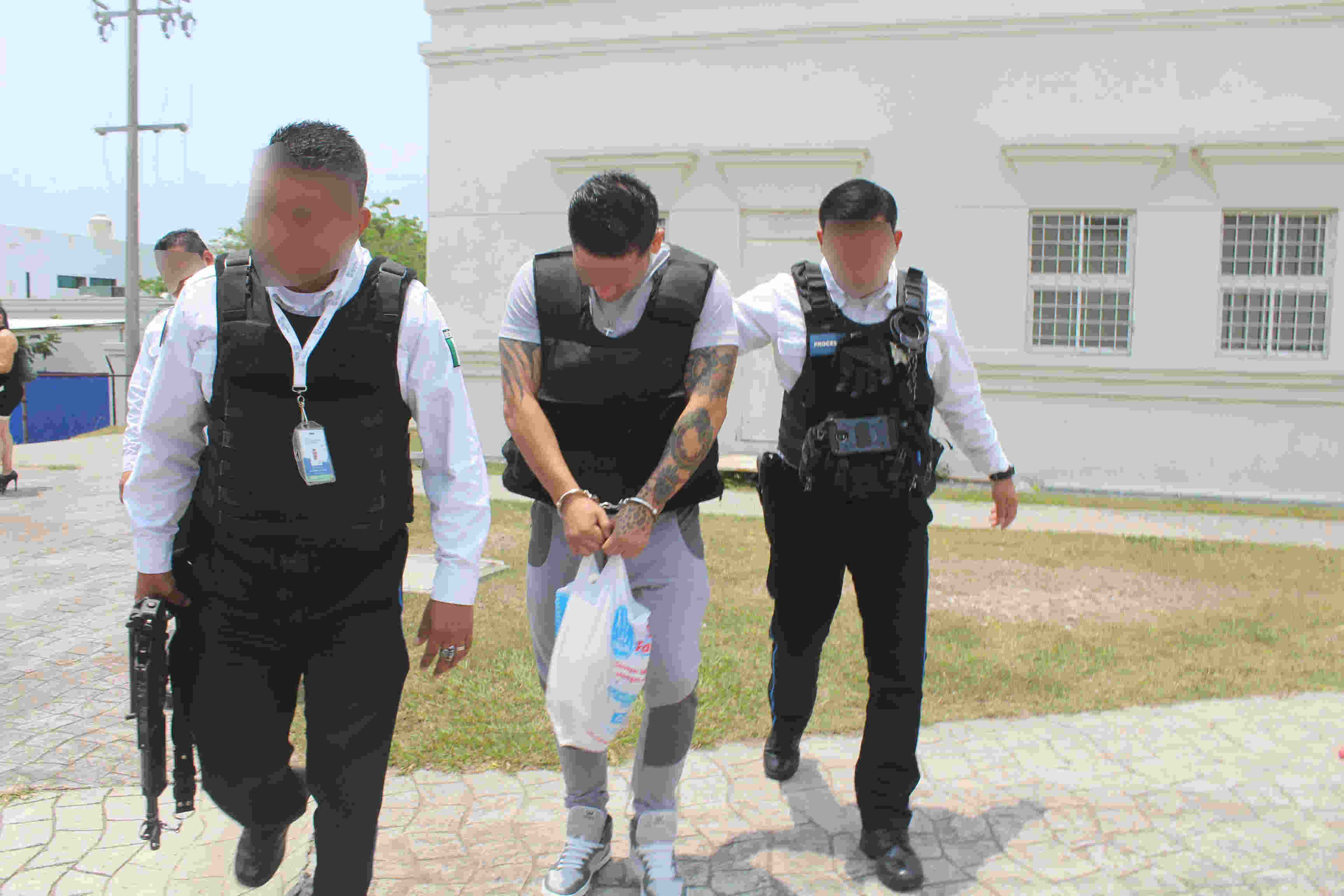 Posponen juicio.