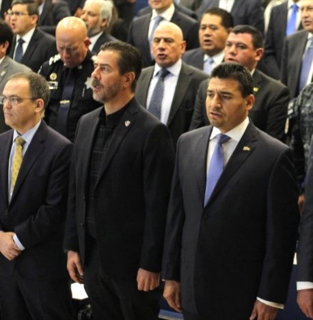 Zamarripa y Cabeza de Vaca van al Congreso