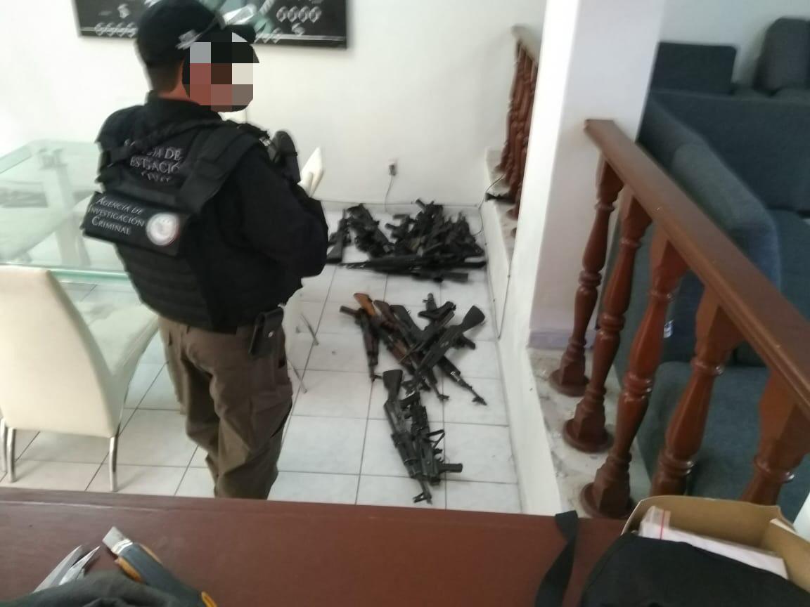 El poderoso arsenal fue encontrado en el municipio de Zapopan. (Ruben Mosso)