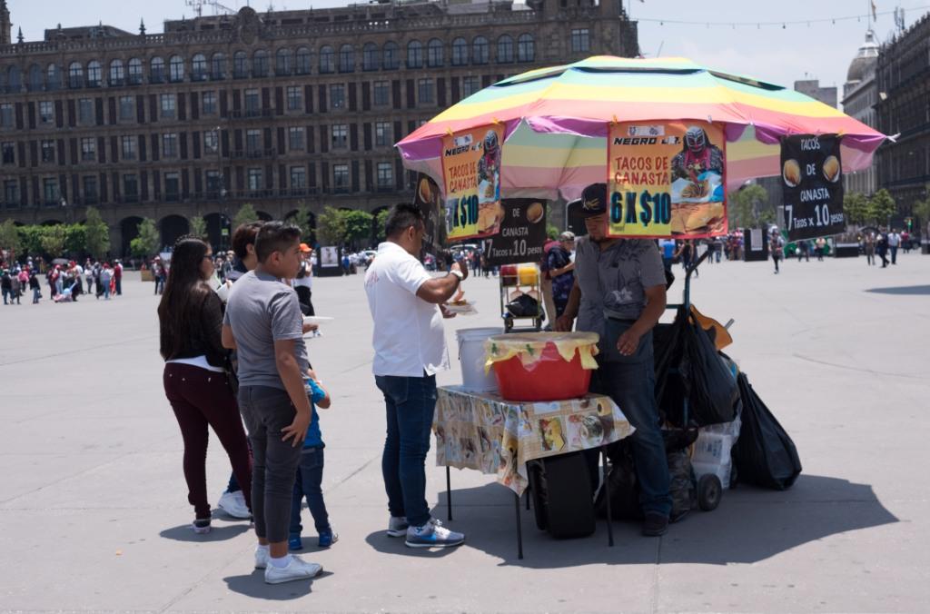 Los comerciantes de Centro Histórico alertaron que el comercio es su principal sustento (Cuartoscuro)