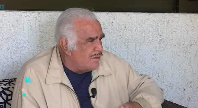 Vicente Fernández rechaza trasplante de hígado, temía que fuera de un homosexual
