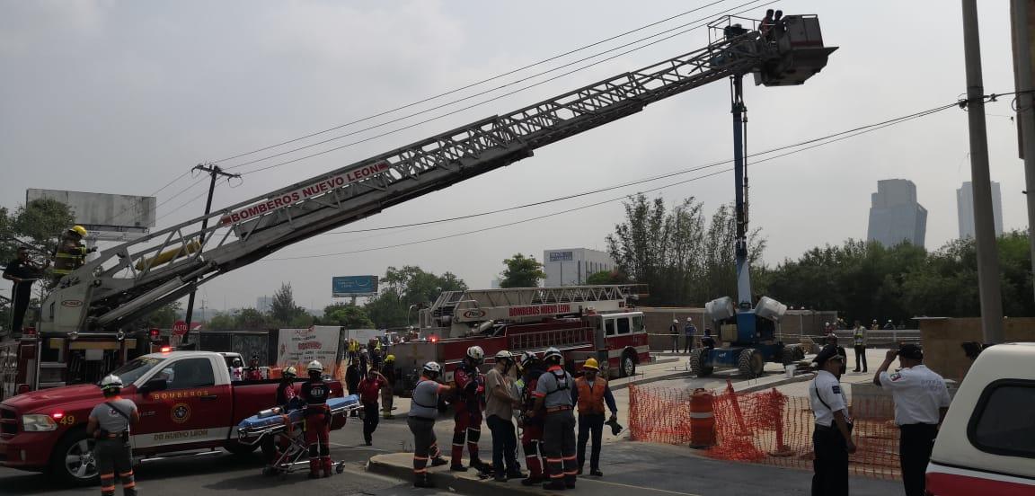 Los dos hermanos fueron trasladados a un hospital para su revisión. (Foto: Especial)