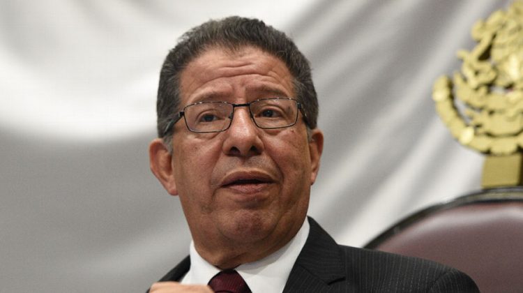 José Manuel Pozos nombró a Ricardo Pérez como alcalde de Mixtla (Especial)