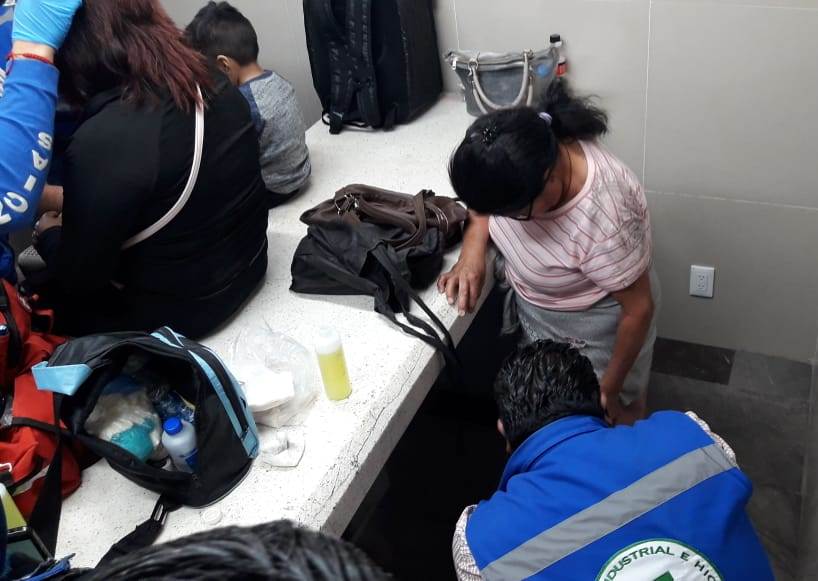 El Metro informó que las usuarias fueron atendidas por autoridades del Metro. | Twitter Metro