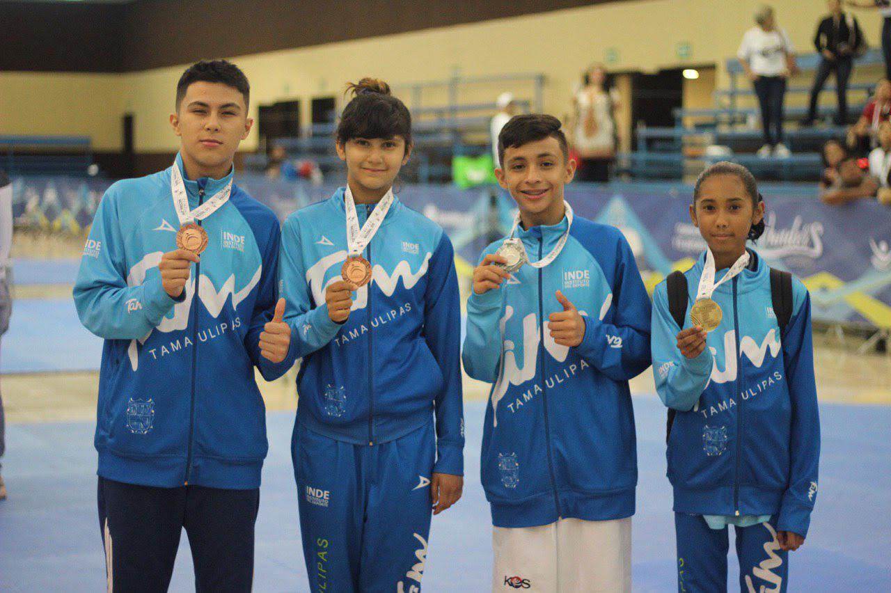 Delegación tamaulipeca de taekwondo.