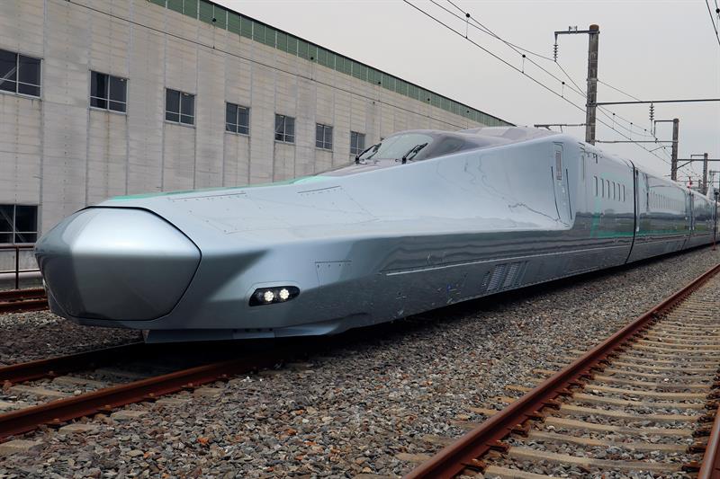 El diseño del nuevo tren refleja la aerodinámica de la máquina. EFE