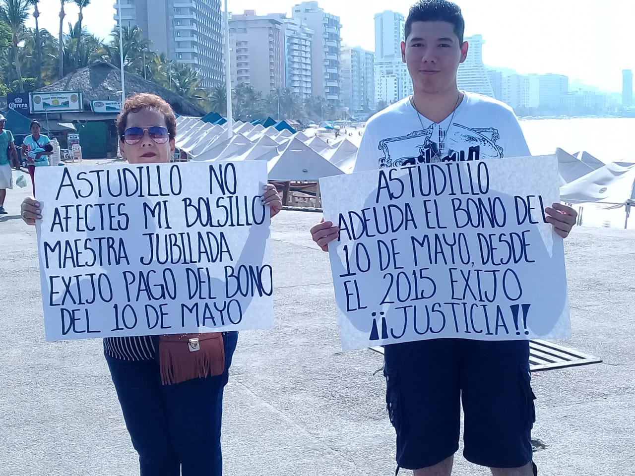 La ex maestra iba acompañada por su nieto y por su hija. (Javier Trujillo)