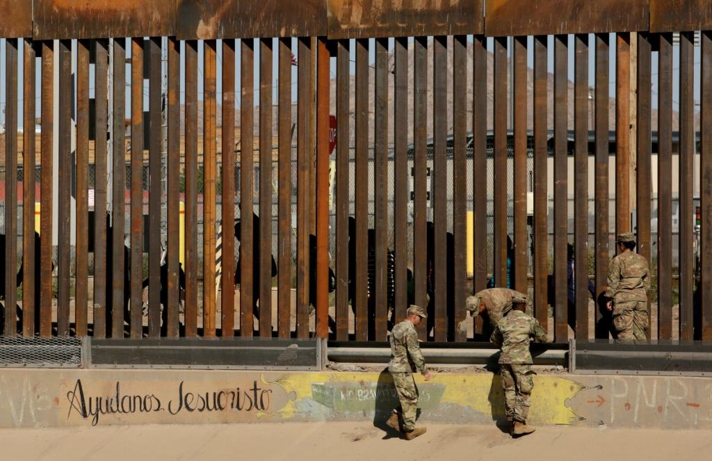 La maniobra del Pentágono se produce en el marco de la declaración de emergencia nacional firmada por Trump. Reuters