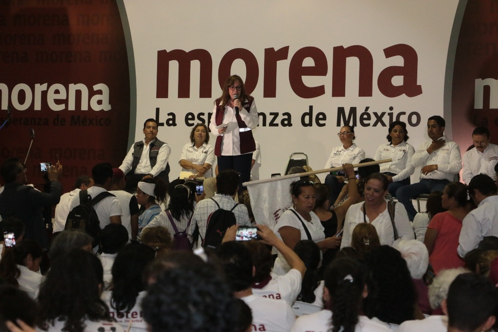 Yeidckol Polevnsky presidenta nacional de Morena.