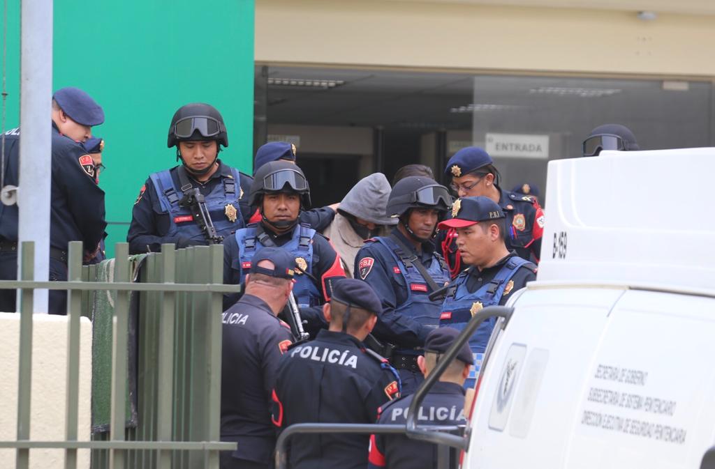Tras la audiencia, la dueña del colegio Rébsamen fue trasladada al penal de Santa Martha. (Jorge carballo)