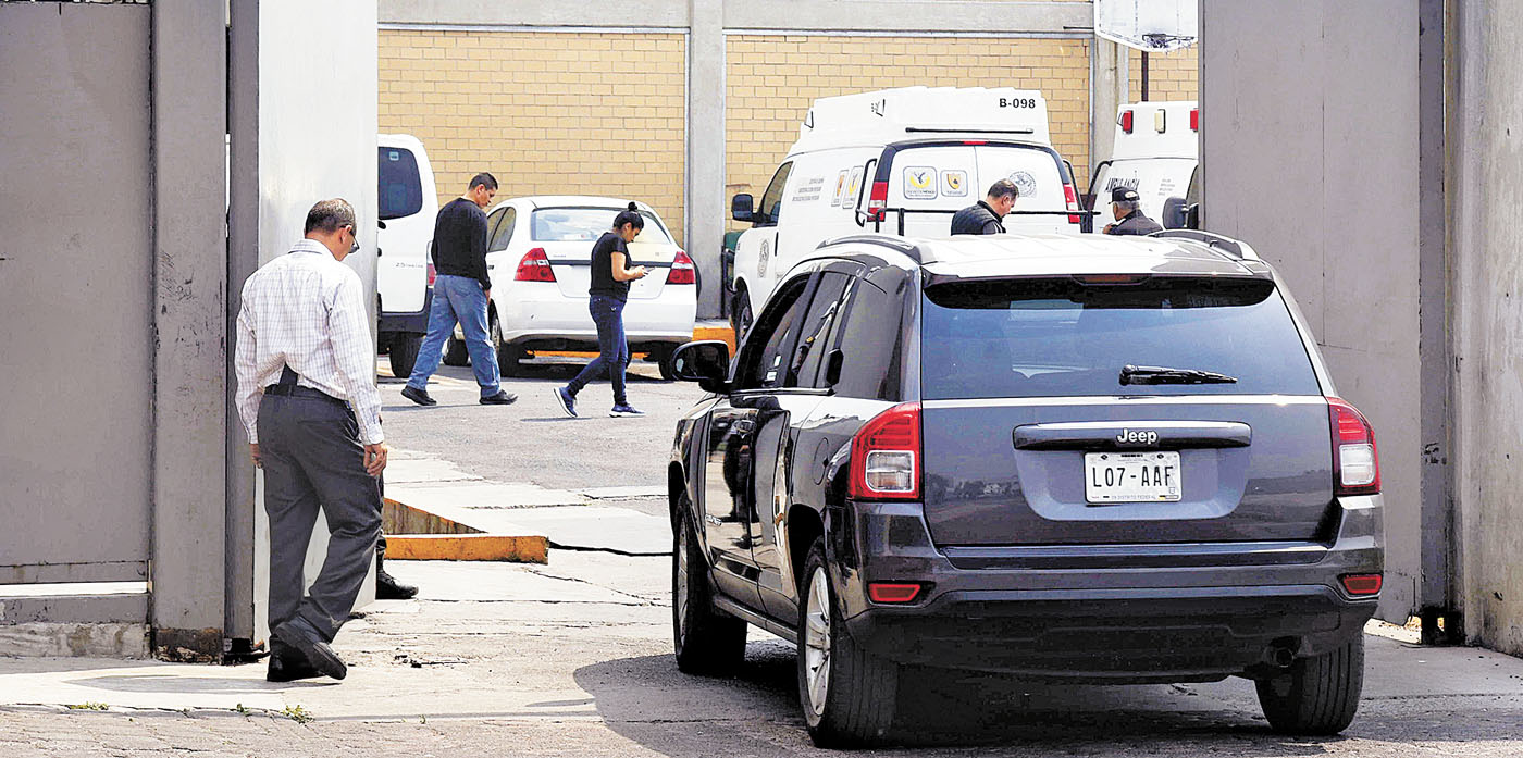 La camioneta en la que la mujer fue trasladada al penal de Santa Martha. (Mario Jasso/Cuartoscuro)