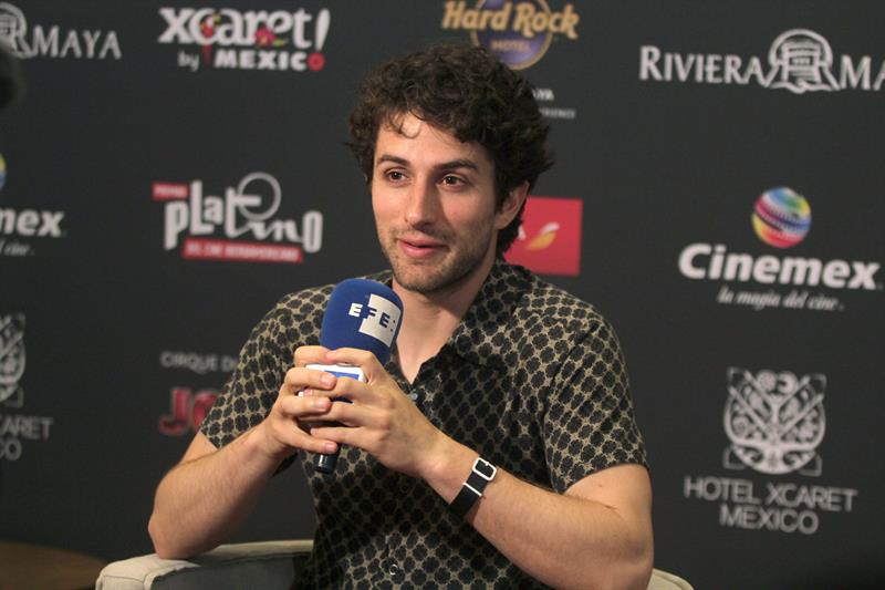 Dario Yazbek Bernal en una conferencia de prensa previo a la entrega de Premios Platino 2019 (EFE).