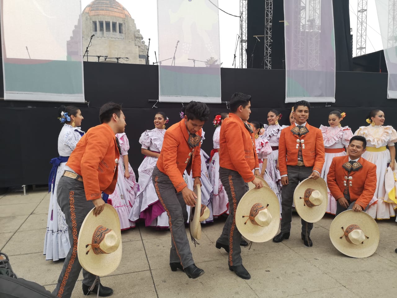Participantes del festival Ciudad que baila. (César Velázquez)