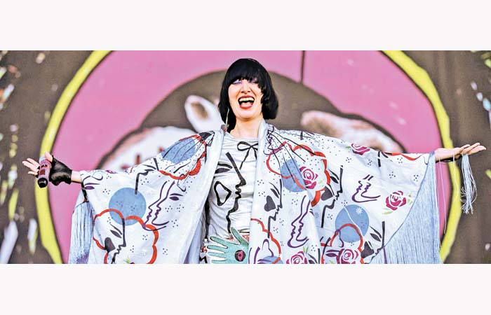 La presencia de Karen O y los Yeah Yeah Yeahs causó gran expectativa entre el público jalisciense. Ocesa, Ruth Rosas y Cuartoscuro