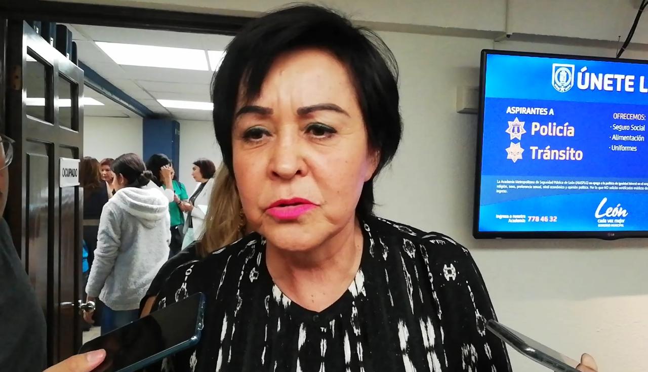 Ana María Esquivel