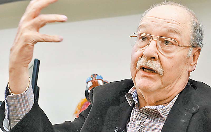 Javier Coello en el ‘Asalto a la Razón’. (Ariana Pérez)