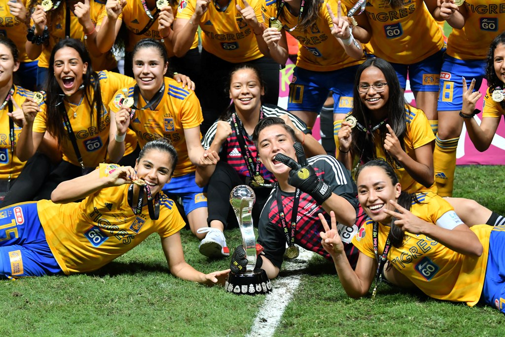 Tigres es el primer conjunto en obtener dos coronas de la Liga MX Femenil (Imago7)