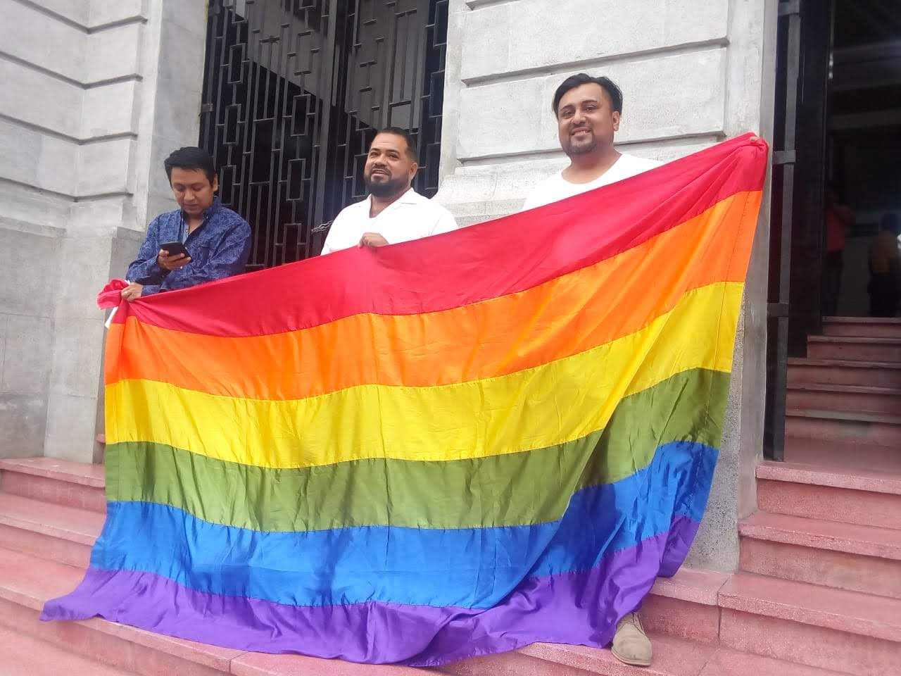 Buscan cambiar  su cambio identidad de género (Foto/Joaquín López)