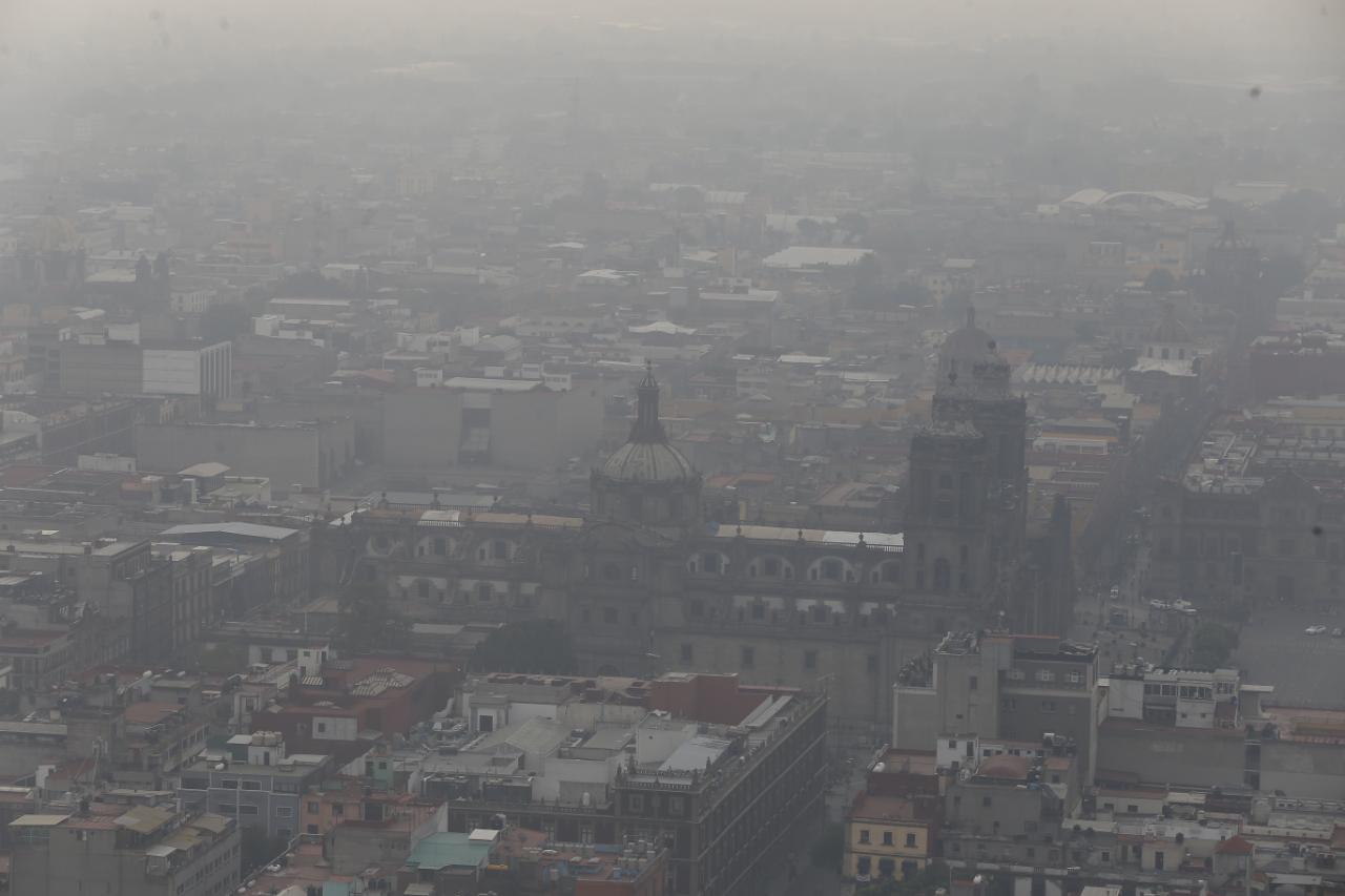 La CAMe mantiene doble contingencia ambiental en el Valle de México. (Héctor Téllez | Milenio)