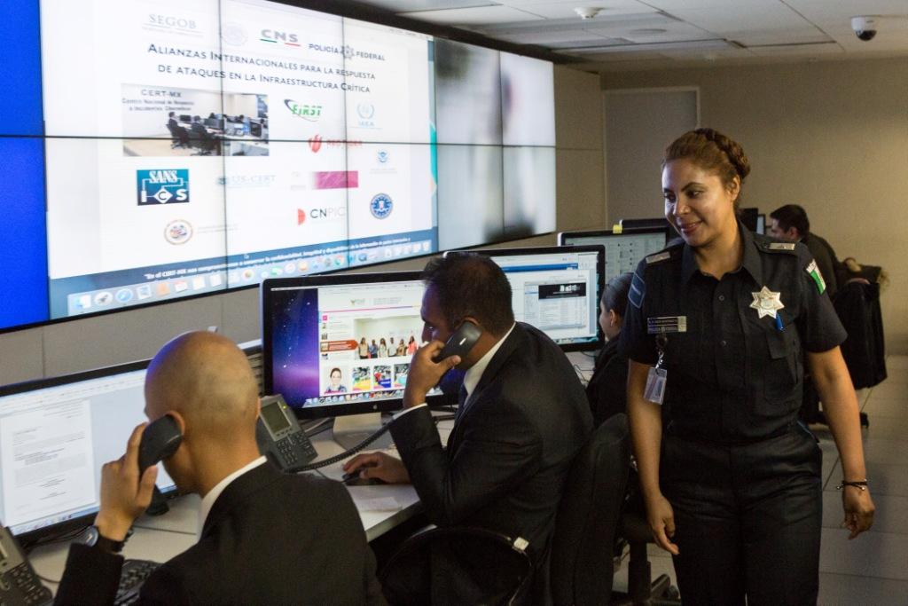 La Policía Cibernética es aquella que se encarga de perseguir los delitos informáticos. (Cuartoscuro)
