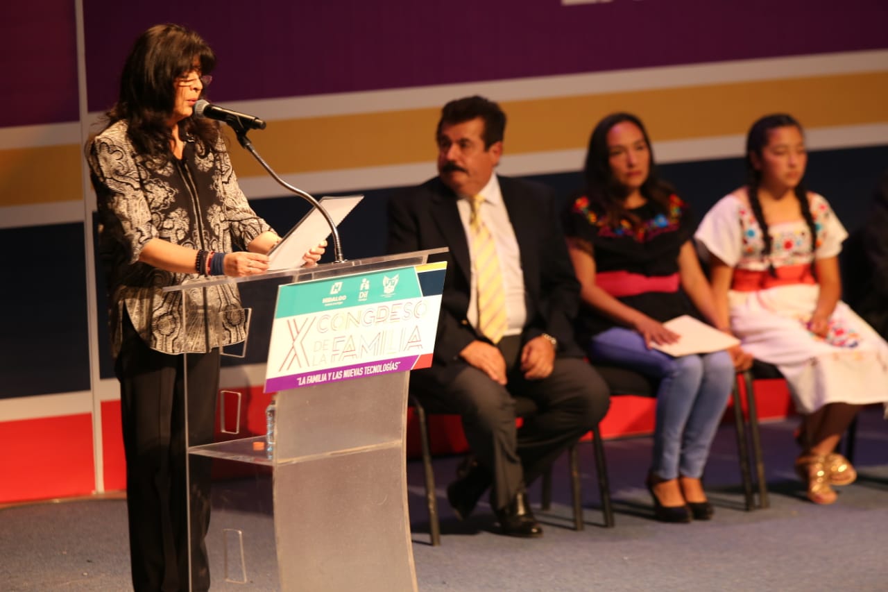 Victoria Ruffo, presidente del Patronato del Sistema DIF Hidalgo, durante la inauguración del congreso. (Jorge Sánchez)