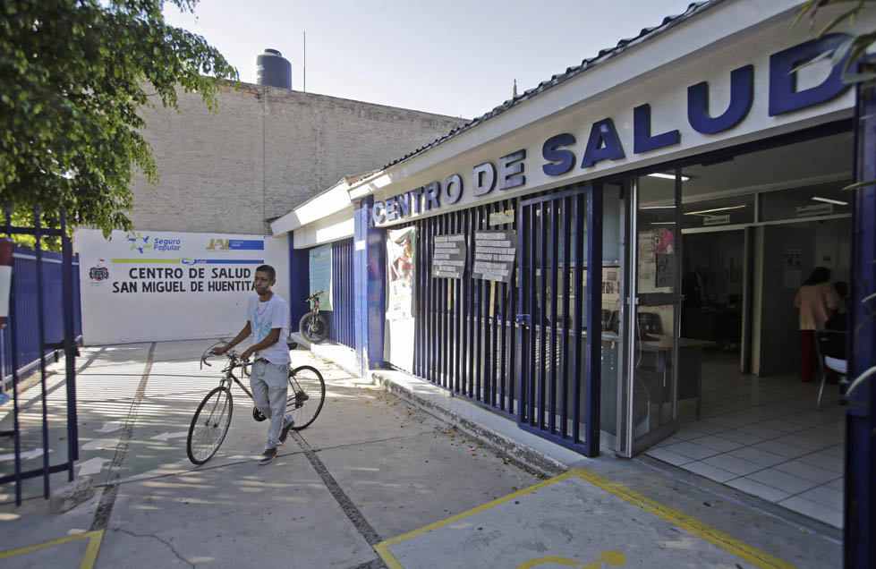 Centros de Salud en Jalisco para atención médica (Fernando Carranza).