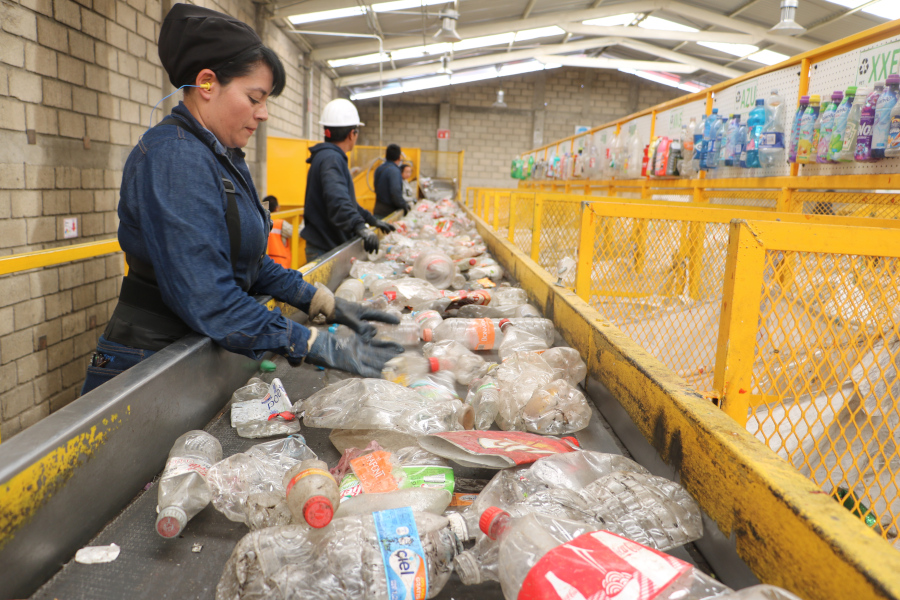 La empresa lleva diversas campañas de concientización y educación de reciclaje (Cortesía)