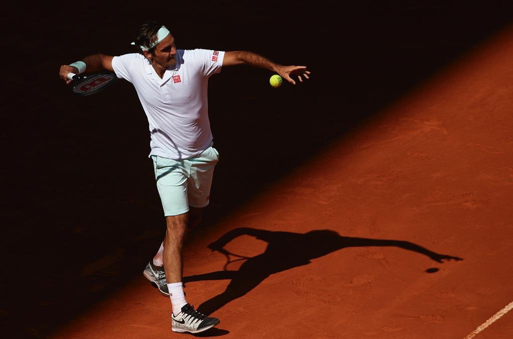 Roger Federer se retira del Master de Roma tras lesión (Twitter @rogerfederer)