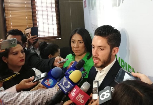 El legislador señaló que se espera que esta semana se definan temas. (Claudia Hidalgo)