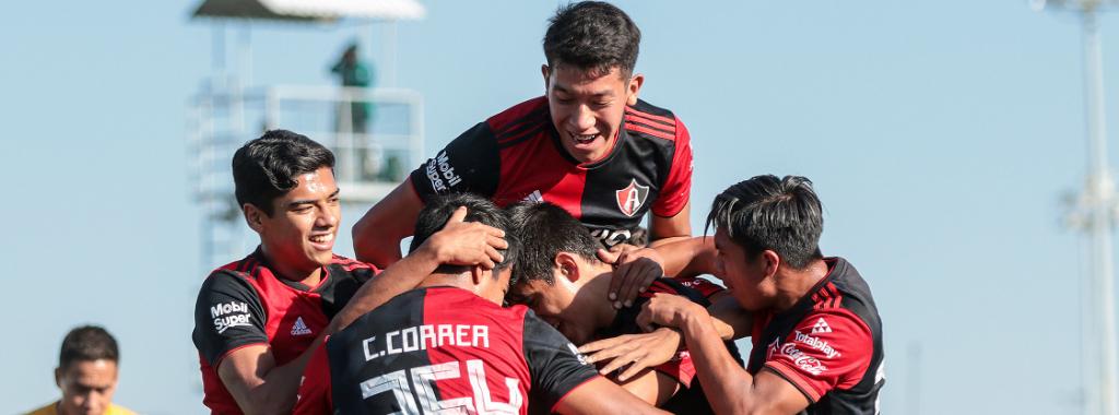 Los Zorros Sub-17 consiguieron su pase a la lucha por el título tras vencer a Santos. (Cortesía)