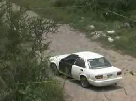 El auto estaba en una brecha. Foto: Especial