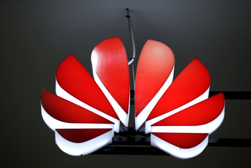 Google aseguró a los usuarios de celulares Huawei que los servicios básicos de la compañía estadounidense seguirán funcionando.