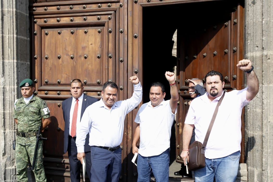 Líderes de la CNTE llegaron a Palacio Nacional (Ariana Pérez)