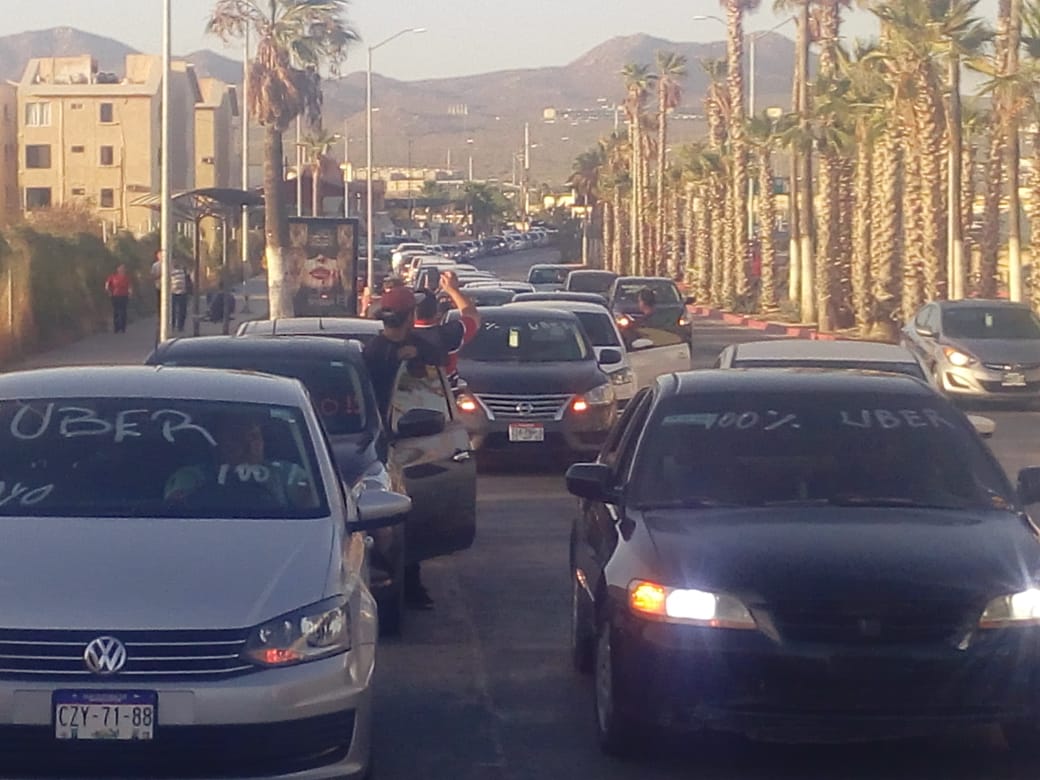 Manifestaciones por Uber en Baja California Sur.