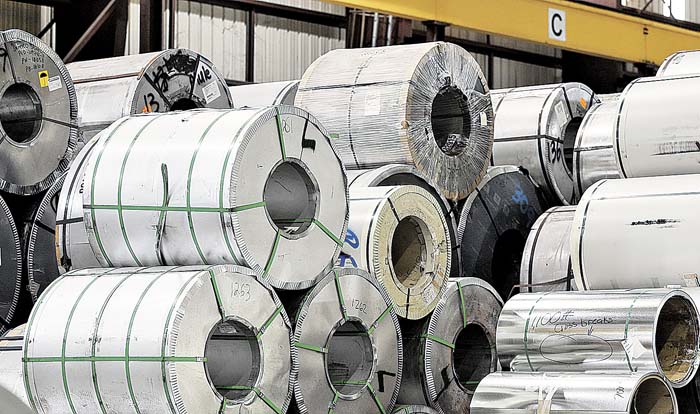 Se deben tomar acciones para evitar la importación subsidiada, dice la Concanaco-Servytur. AP