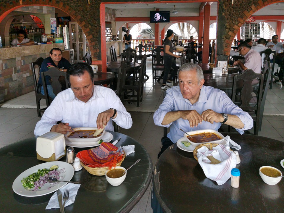 Cuitláhuac García y Andrés Manuel López Obrador (Facebook López Obrador)